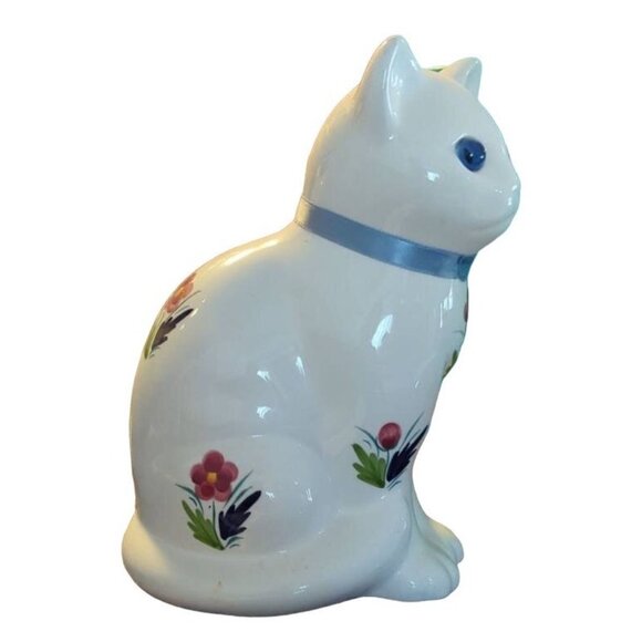 Ceramic Cat Figurine With Blue Eyes & Floral Design By ELPA Alcobaca Portugal - Picture 2 of 9